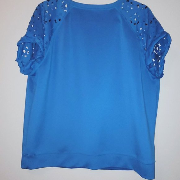 STYLUS Tops - Blue Cap Sleeve Top w Cut Out Sleeve Detail